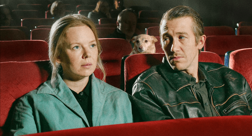 FALLEN LEAVES (Dir. Aki Kaurismäki, 2023, Finland) –&nbsp;Chaplinesque